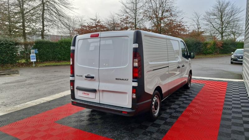 Renault Trafic Fourgon l2h1 3000 kg blue dci 130 grand confort