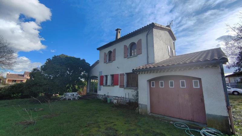 Maison - 150 m² - 6 pièces