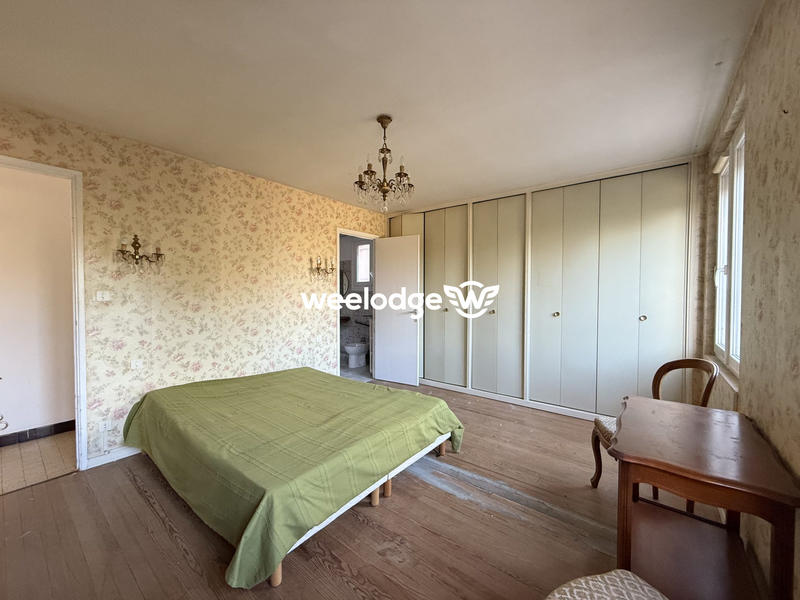 Maison traditionnelle - 156 m² - 5 pièces