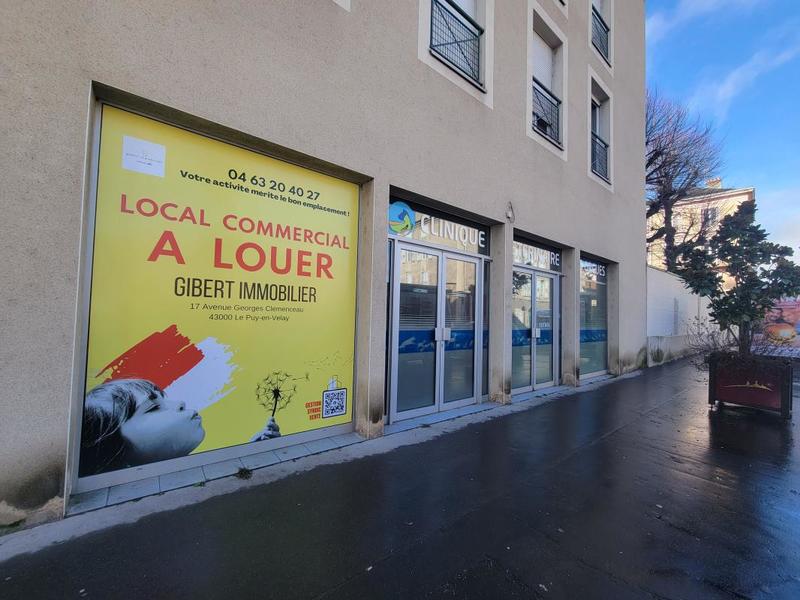 Local commercial - 208 m² - 6 pièces