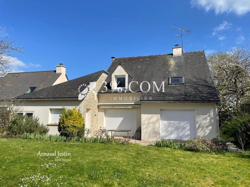 Maison - 176 m² - 9 pièces