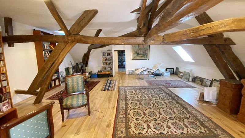 Maison - 343 m² - 12 pièces