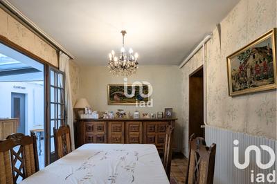 Maison - 207 m² - 7 pièces