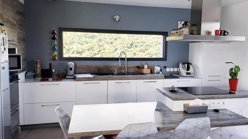 Maison - 137 m² - 5 pièces