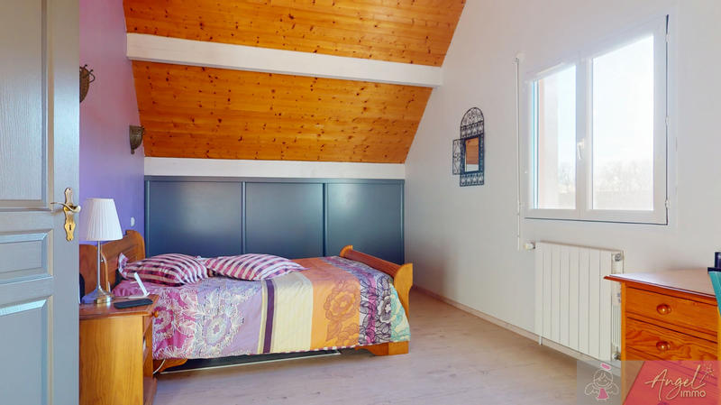 Maison - 165 m² - 7 pièces