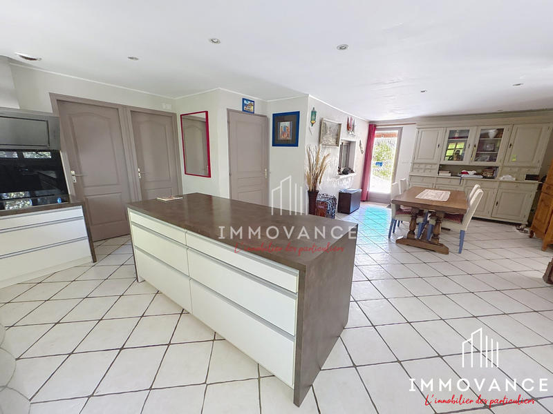 Maison - 92 m² - 3 pièces