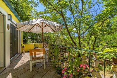 Maison - 300 m² - 12 pièces