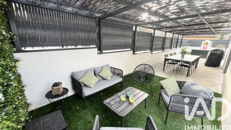 Maison - 96 m² - 5 pièces