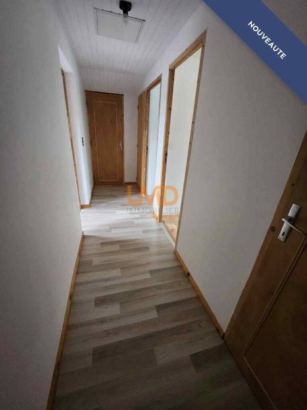 Maison - 121 m² - 6 pièces