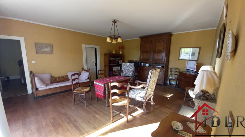 Maison de village - 241 m² - 9 pièces