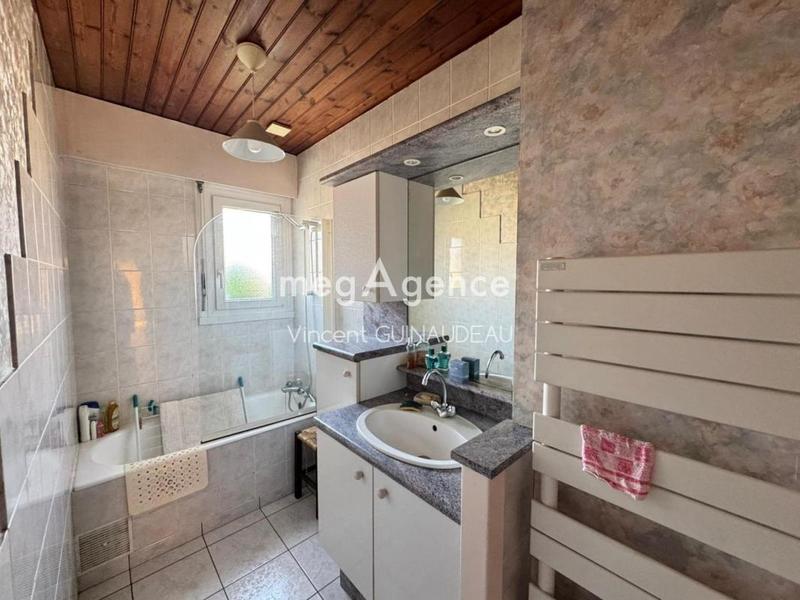 Maison - 102 m² - 5 pièces