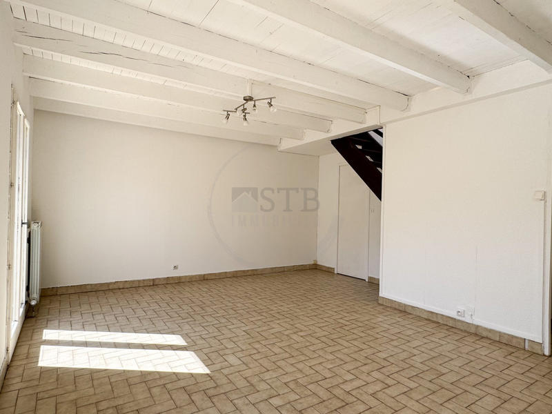 Maison - 89 m² - 5 pièces