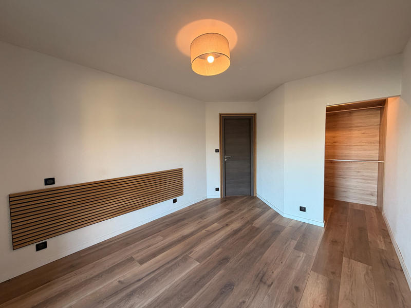 Appartement - 87 m² - 3 pièces