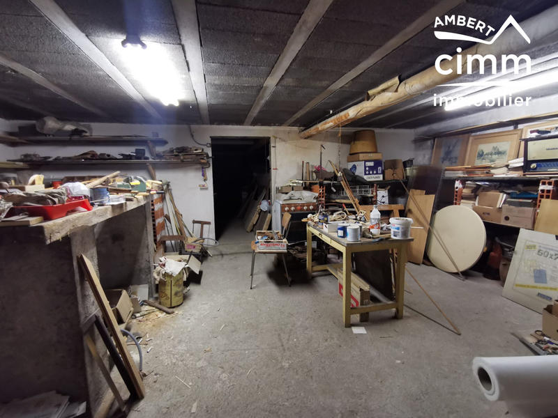 Maison - 150 m² - 8 pièces