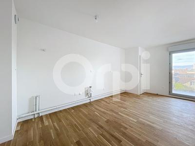 Appartement - 101 m² - 4 pièces