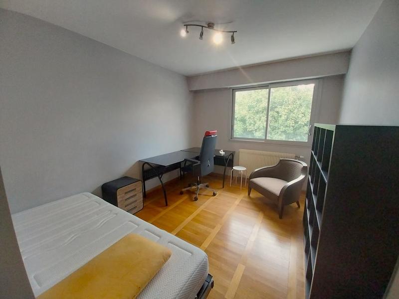 Appartement - 98 m² - 4 pièces