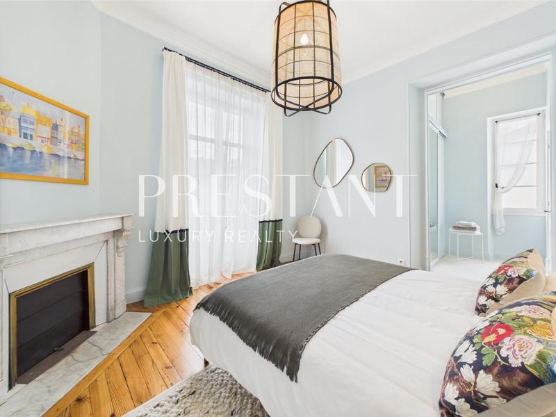 Appartement - 150 m² - 4 pièces