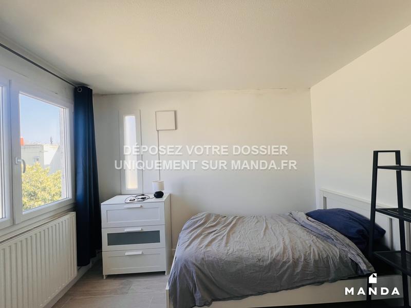 Chambre - 10 m² - 5 pièces