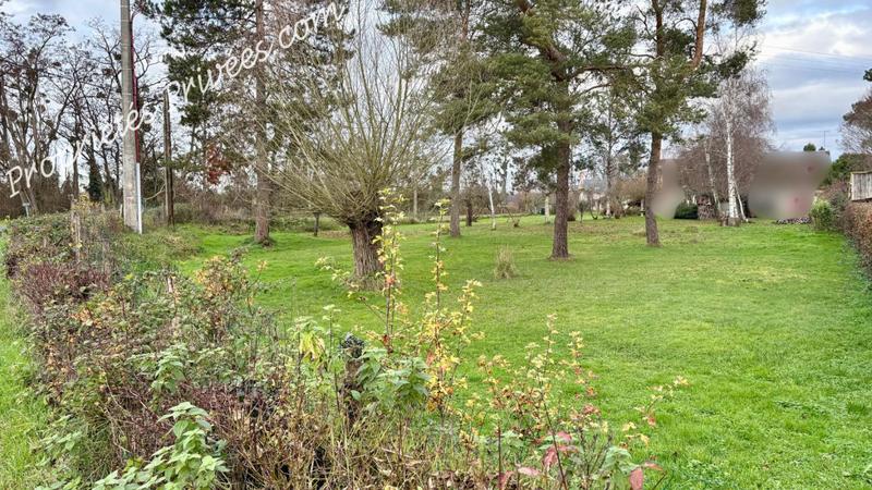 Terrain constructible - 951 m²