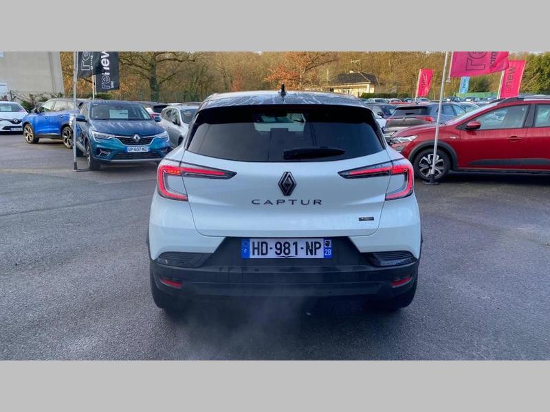 Renault Captur E-Tech full hybrid 145 ch Techno