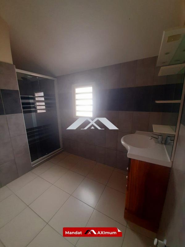 Maison - 83 m² - 3 pièces