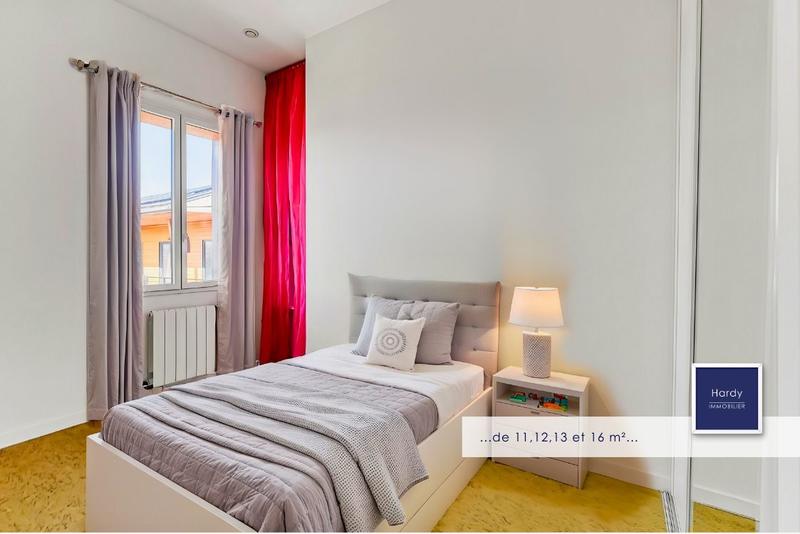 Maison - 197 m² - 9 pièces