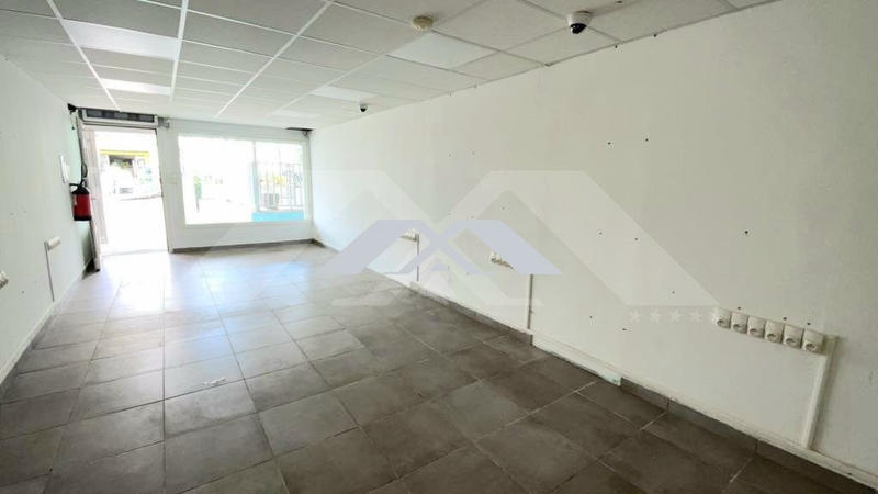 Fonds de commerce - Local commercial - 34 m²