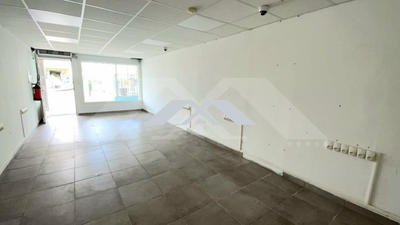 Fonds de commerce - Local commercial - 34 m²