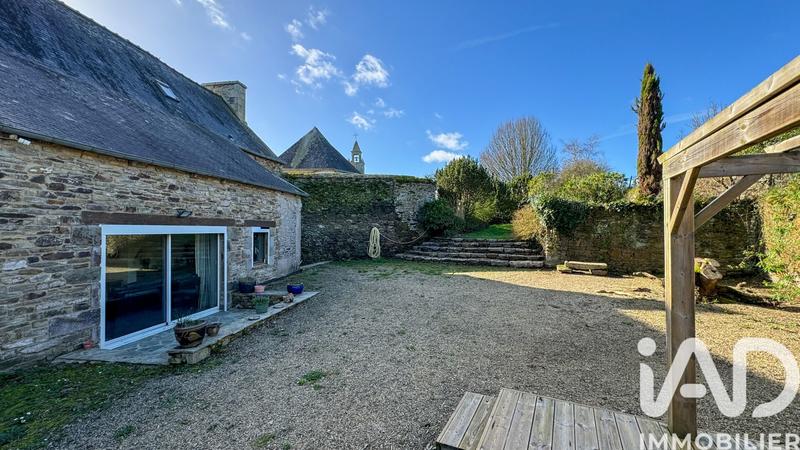 Maison - 278 m² - 12 pièces