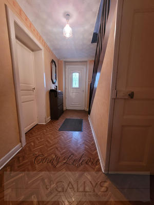 Maison - 113 m² - 6 pièces