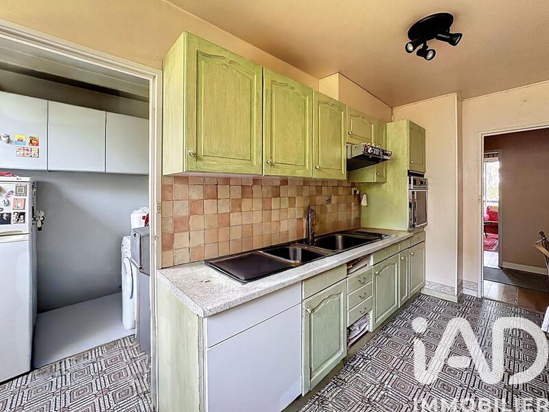 Appartement - 98 m² - 5 pièces