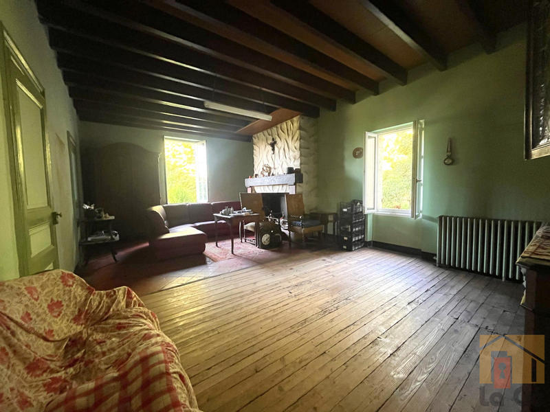 Maison - 200 m² - 7 pièces