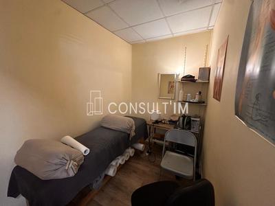 Local commercial - 74 m²