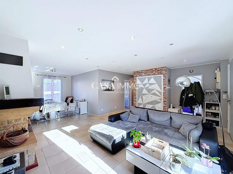 Maison - 86 m² - 4 pièces