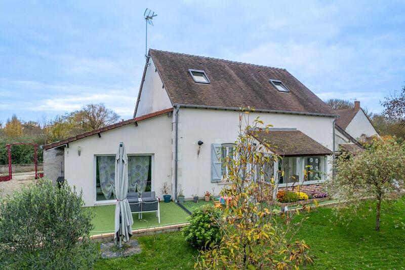 Maison - 111 m² - 6 pièces