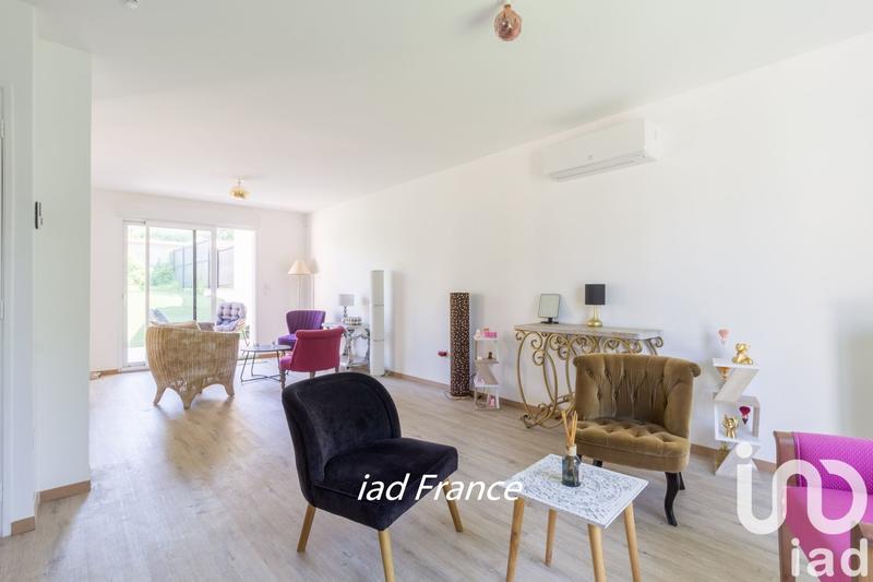 Maison - 121 m² - 6 pièces