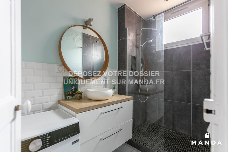 Appartement - 80 m² - 4 pièces