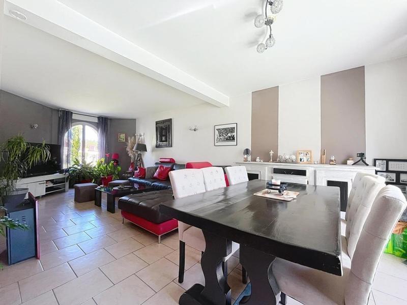 Maison - 150 m² - 6 pièces