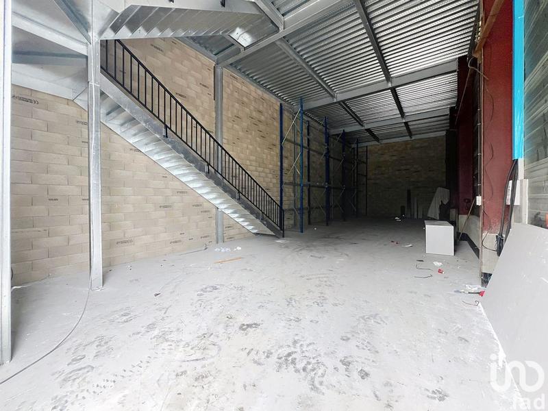 Local commercial - 200 m²