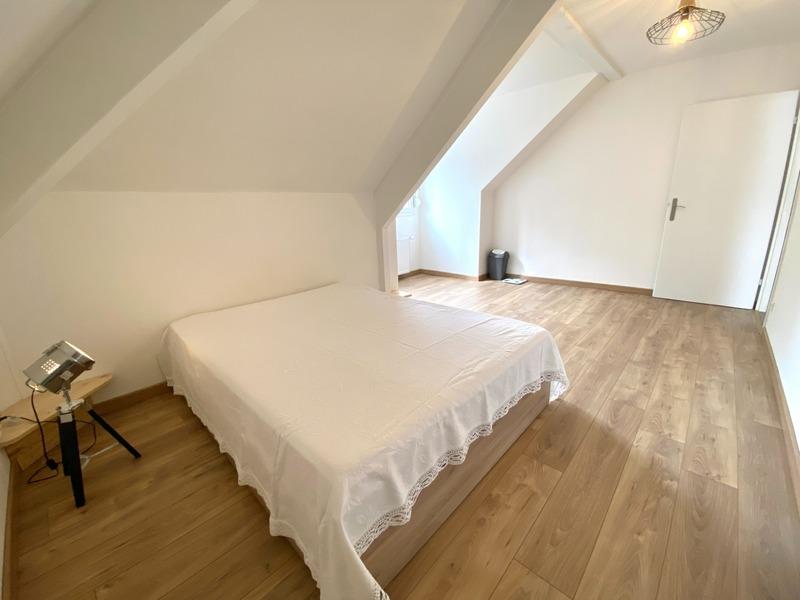 Appartement - 100 m² - 5 pièces