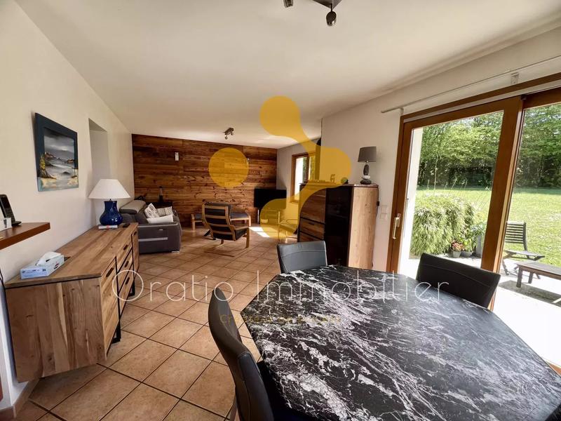 Maison - 161 m² - 6 pièces