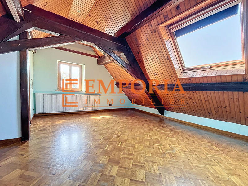 Maison - 171 m² - 8 pièces