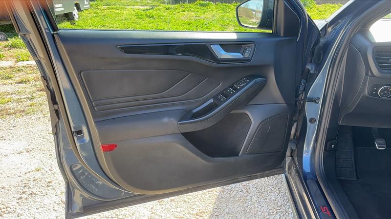 Ford Focus IV 1.5 EcoBlue 120 St Line