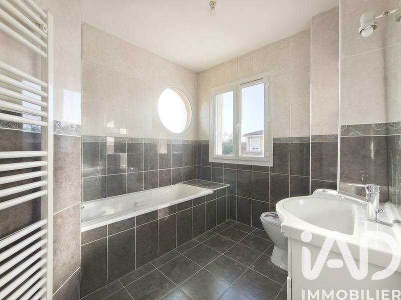 Maison - 118 m² - 5 pièces