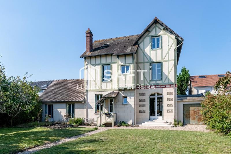Maison - 206 m² - 10 pièces