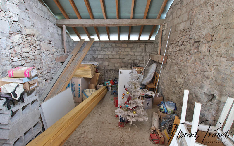 Maison - 102 m² - 5 pièces