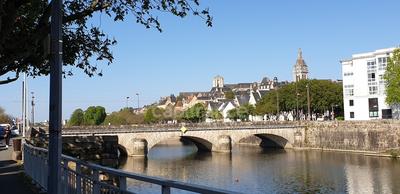 Maison - 204 m² - 6 pièces