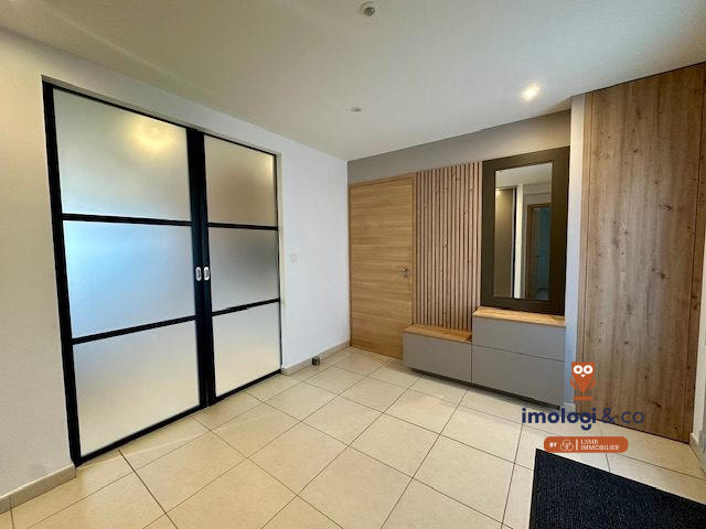 Villa - 107 m² - 5 pièces