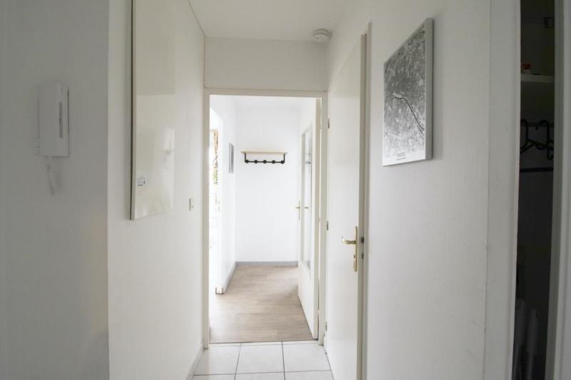 Chambre - 11 m² - 6 pièces