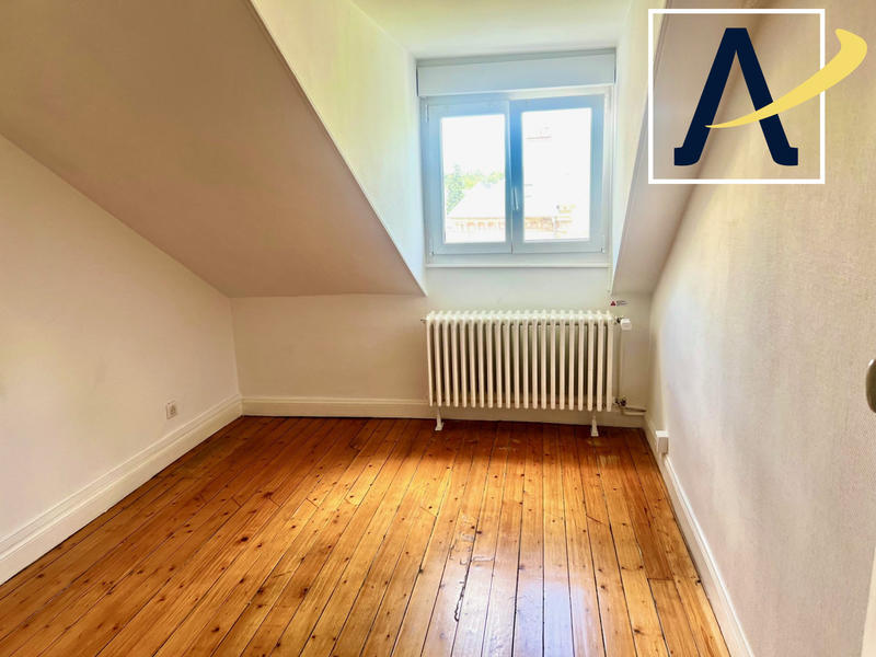 Appartement - 290 m² - 8 pièces